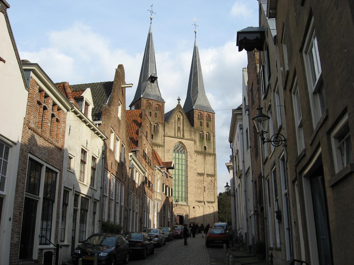 Postillion Hotel Deventer Exterior photo